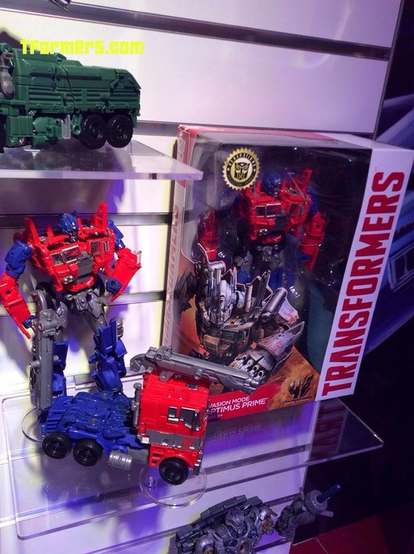 Toy Fair 2014 First Looks At Transformers Showroom Optimus Prime, Grimlock, More Image  (6 of 37)